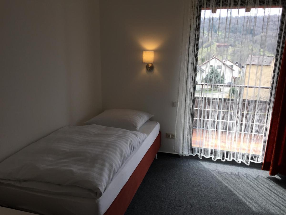 Gaestehaus Faessle Weinstadt Extérieur photo