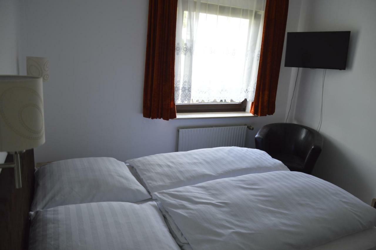 Gaestehaus Faessle Weinstadt Extérieur photo