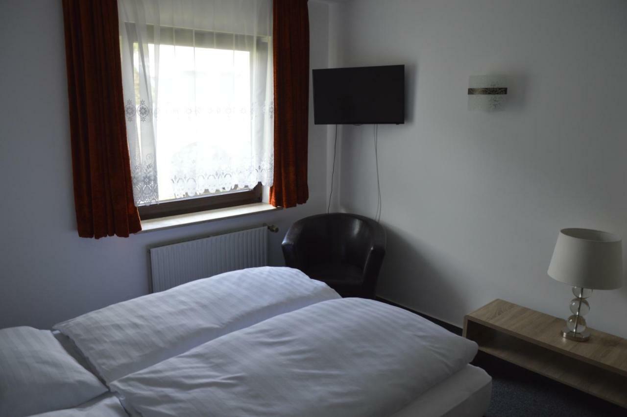 Gaestehaus Faessle Weinstadt Extérieur photo